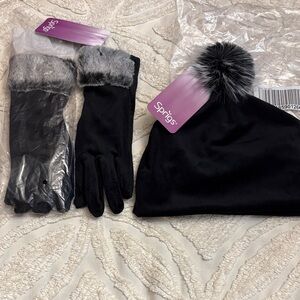 Sprigs velvet beanie & velvet gloves. Both NEW and still in packaging.
